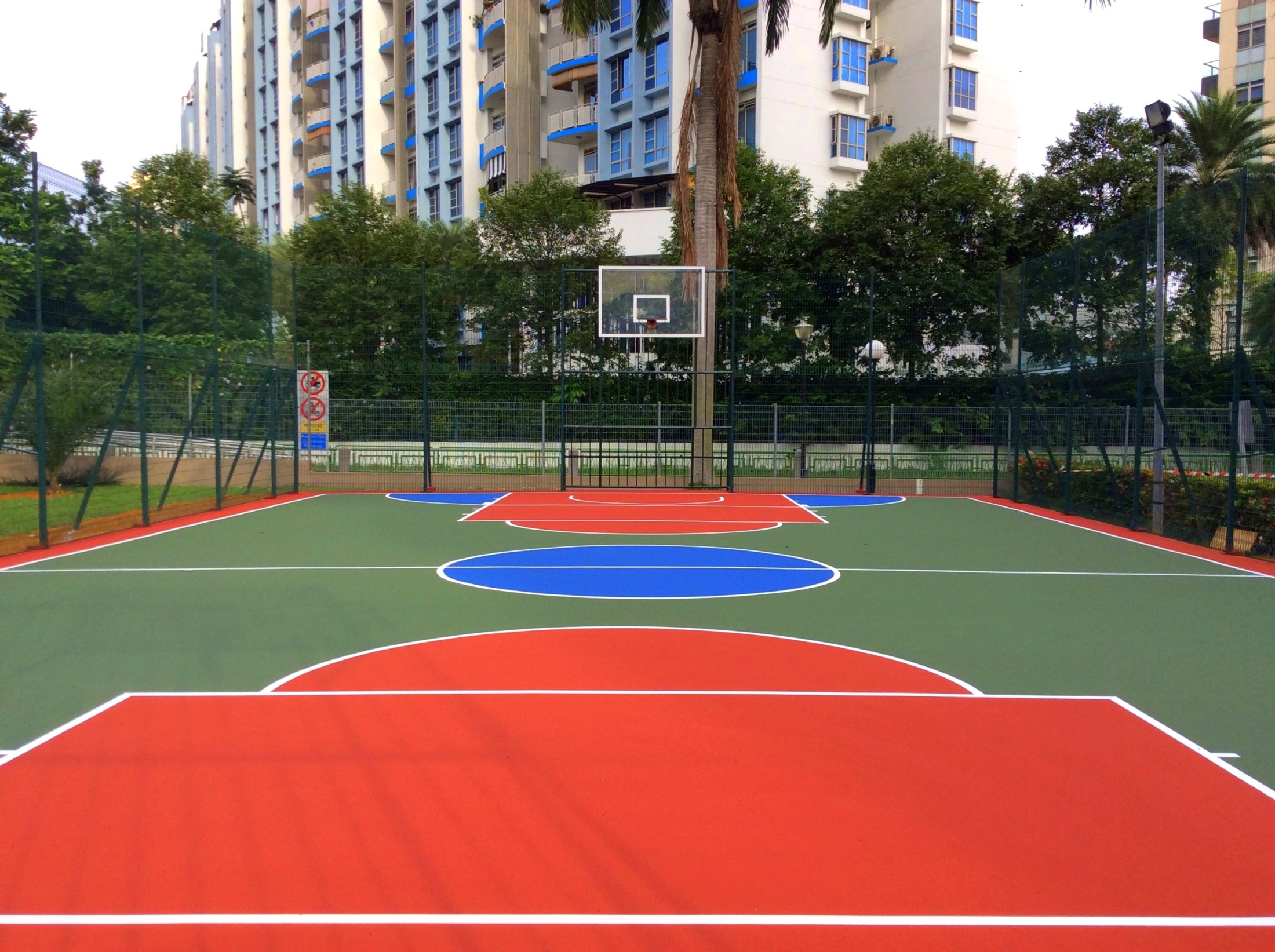 8 (Basketball Court)